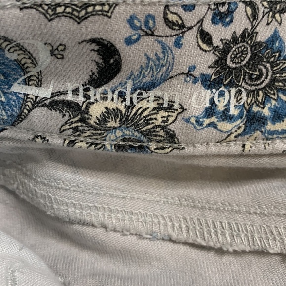 Loft Modern Crop White Paisley Jeans - Picture 12 of 13